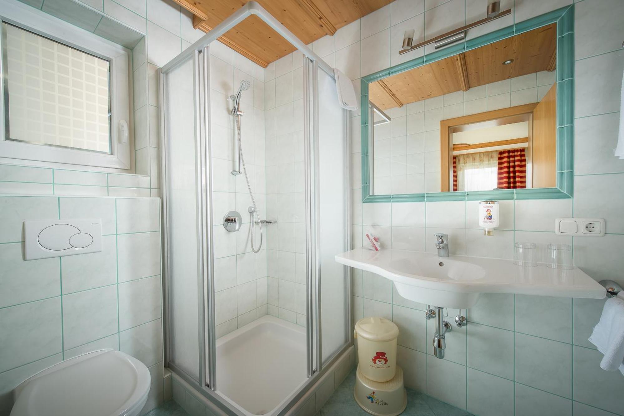 Familienhotel Central Sankt Johann in Tirol Kamer foto