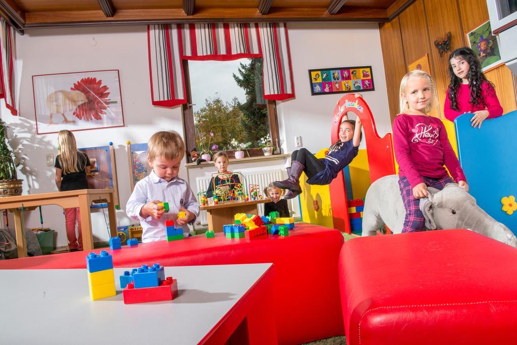Familienhotel Central Sankt Johann in Tirol Buitenkant foto