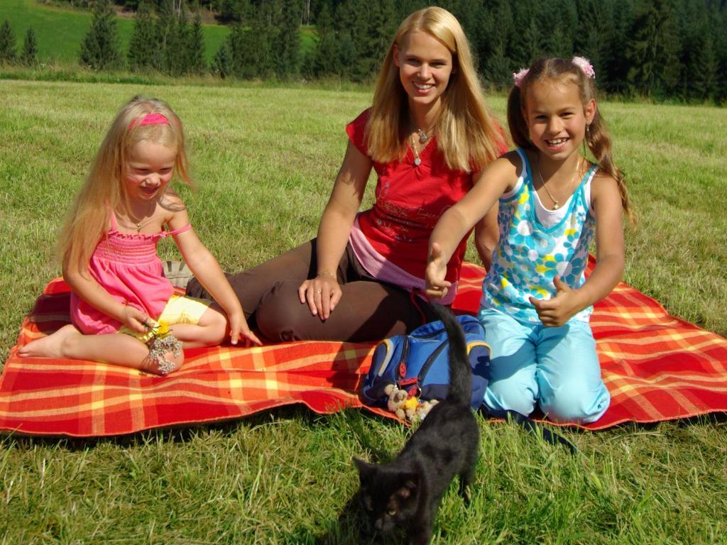 Familienhotel Central Sankt Johann in Tirol Buitenkant foto
